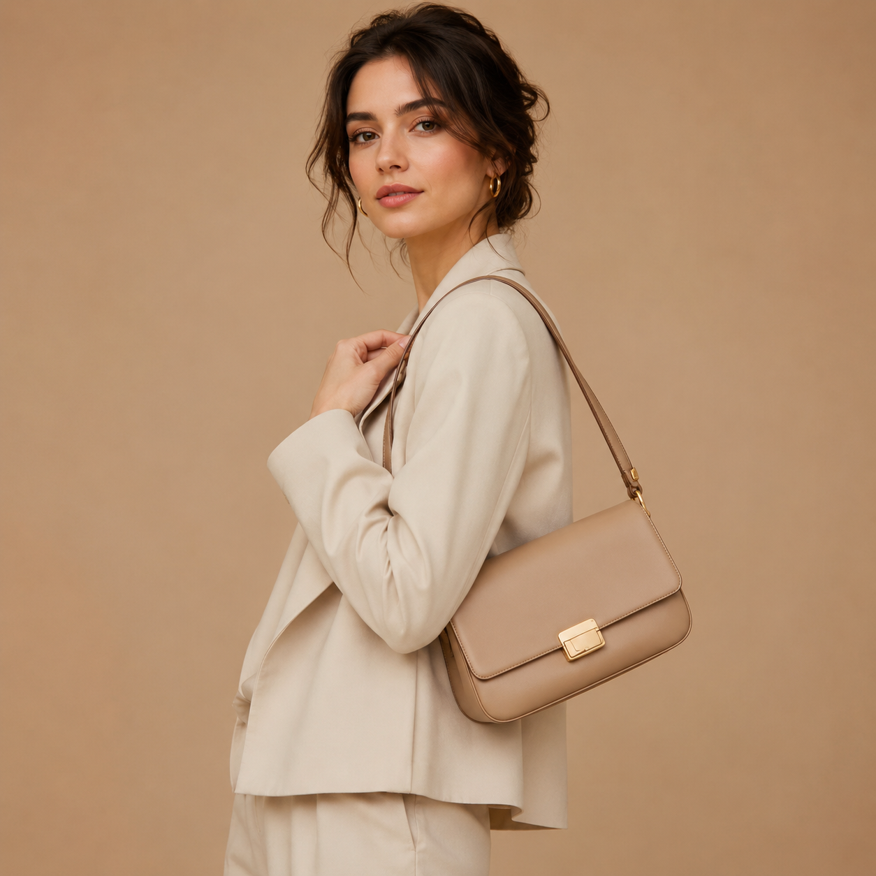 TRENDY HANDBAGS